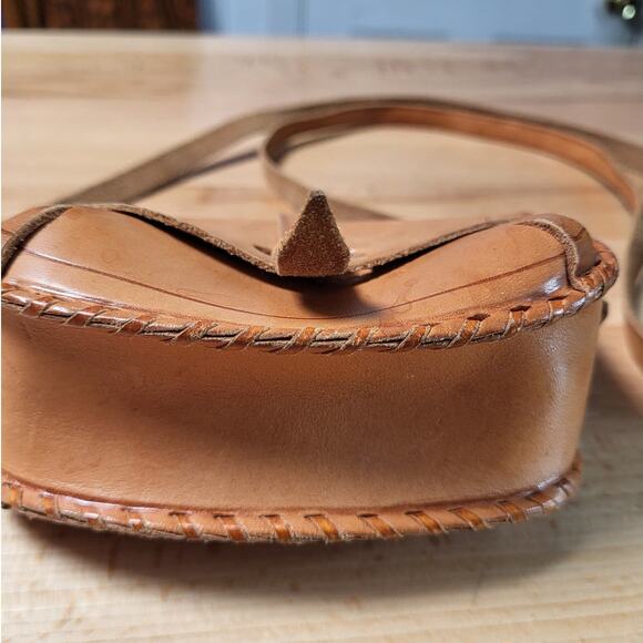Hand Crafted Natural Leather Mini Crossbody Purse - Picture 3 of 9